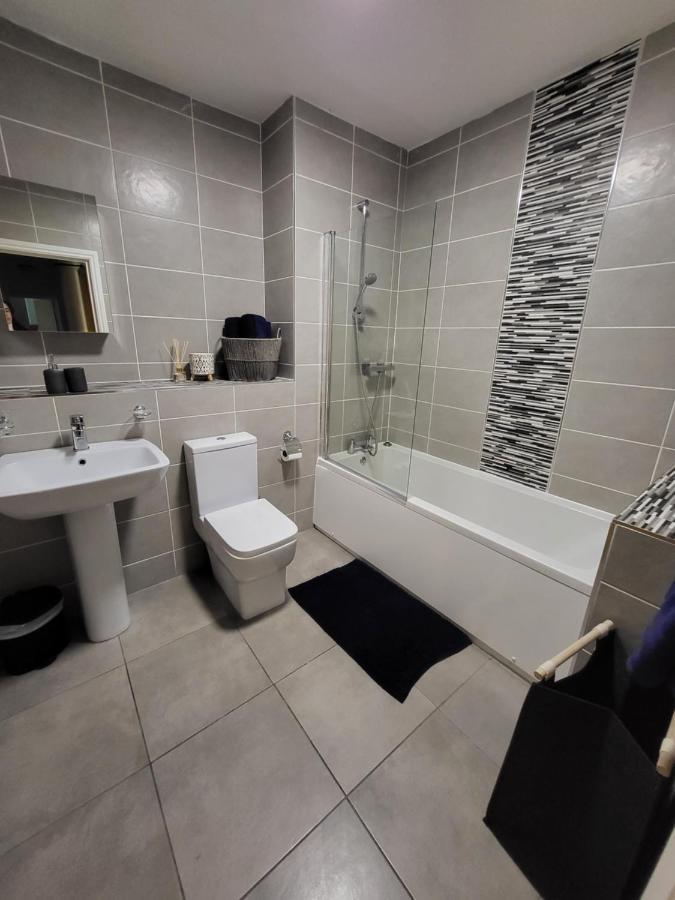 Stylish Jewellery Quarter Apartment Sleeps 6 Birmingham Luaran gambar